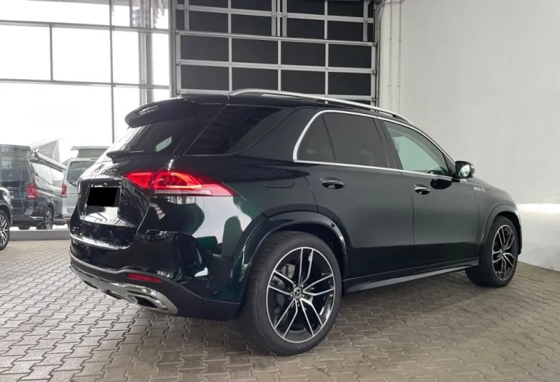 Mercedes-Benz GLE 400 d 4Matic =AMG Line= Night Package/Pano Image 4