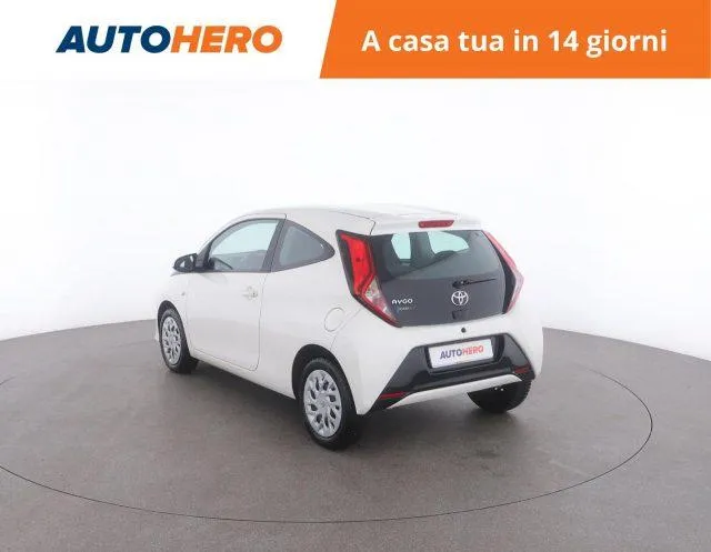 TOYOTA Aygo Connect 1.0 VVT-i 72 CV 3p. x-cool Image 4