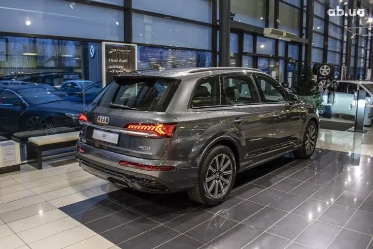 Audi Q7 3.0 50 TDI quattro tiptronic (286 л.с.) Image 3